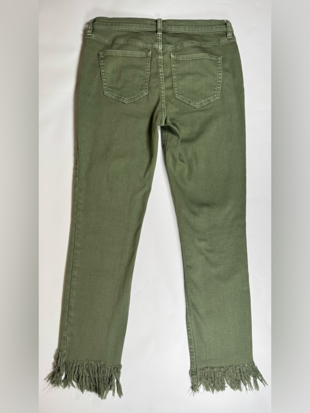 Free People Army Green Distressed Cropped Jeans Frayed Hem Size 27 - Picture 2 of 9
